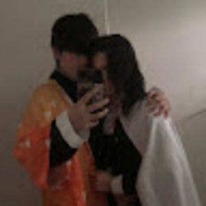 Meet your Posher, Chloe